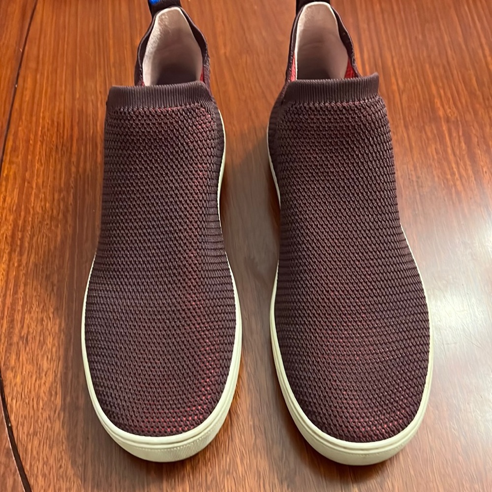 Rothy’s The  Chelsea  berry lattice high top sneaker size 10.5
